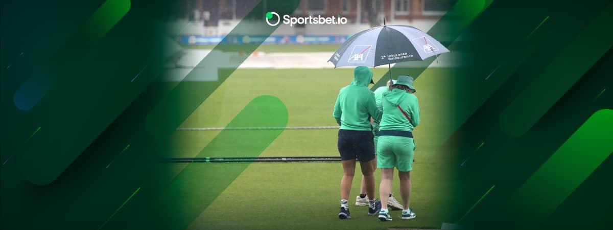 Adjusting to the weather: The effect of rain delays on cricket bets